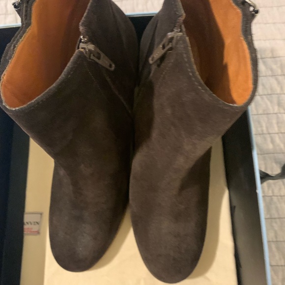 Lanvin brown suede booties - Picture 2 of 10
